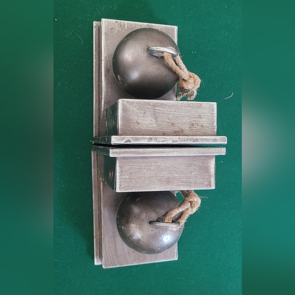 Book holders - Picture 3 of 4